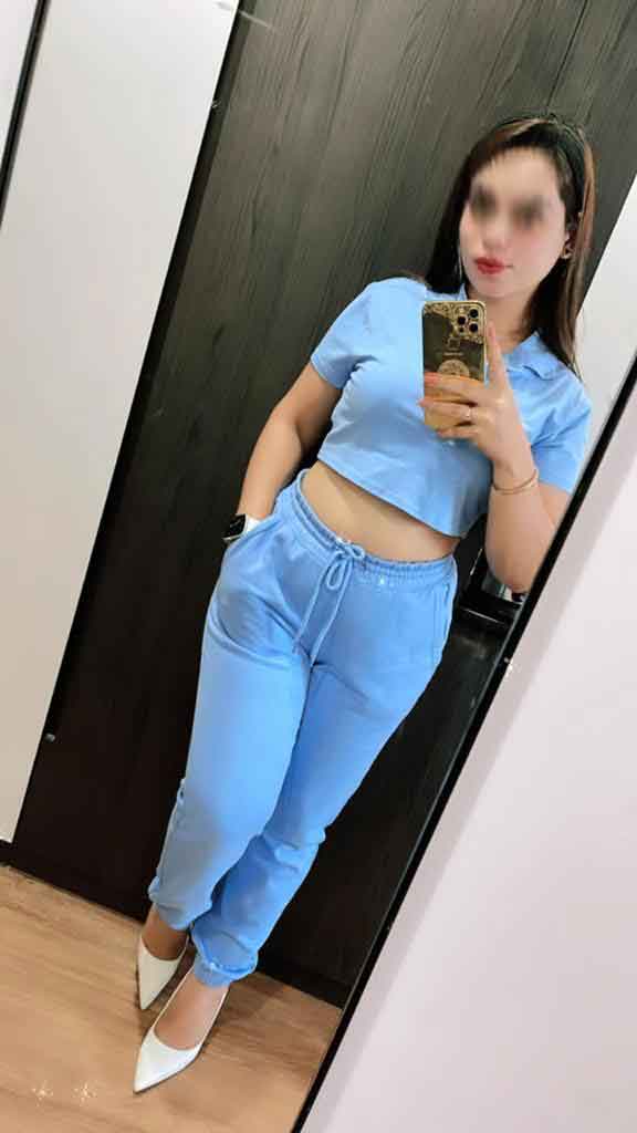 Meet Your Escorts in Saket Delhi