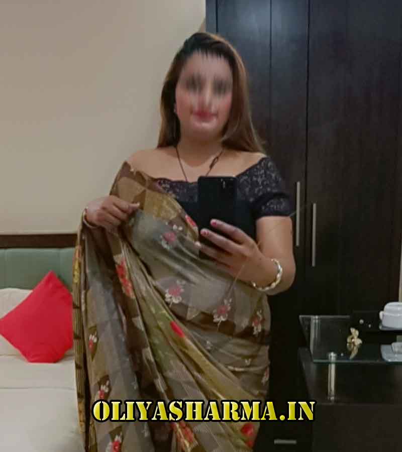Escort girl in New Delhi